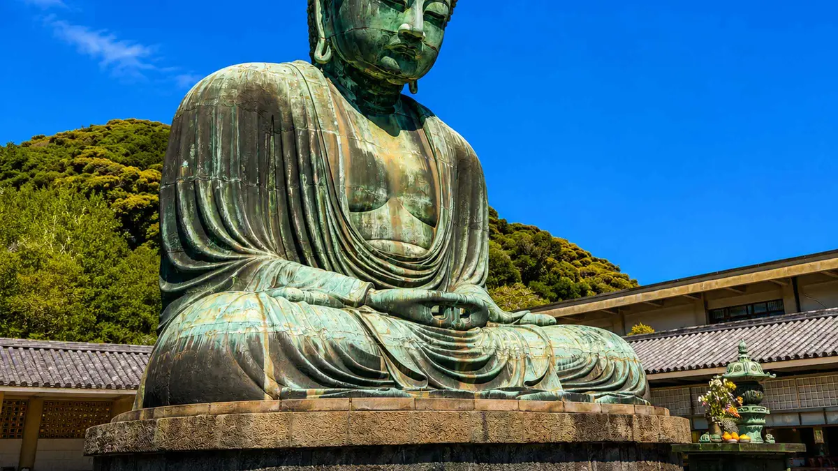 Great Buddha statue and Komachi Street seen on a Kamakura and Enoshima day trip from Tokyo, Kamakura Japan